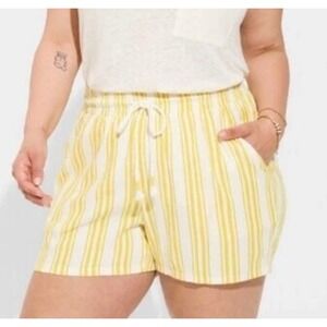 Torrid Pull On Stretch Linen Shorts Mid Rise 4X Stripe Butter‎ Yellow NWT #V9-1